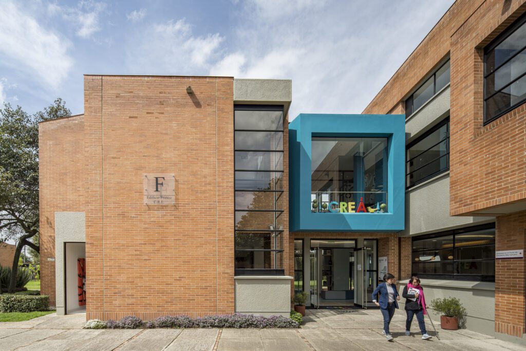 CREA Library Rennovation, Newman School, Cajica, Colombia by CR+A Architects