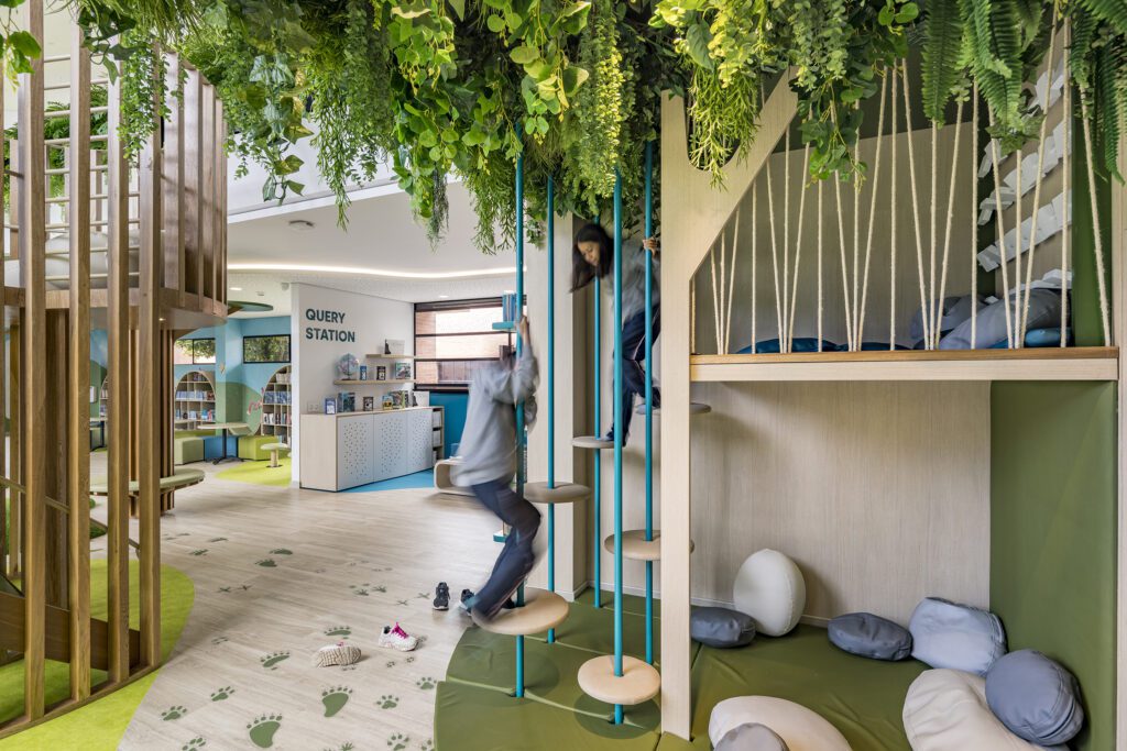 New CREA Library at Newman School, Colombia featured on GLSN