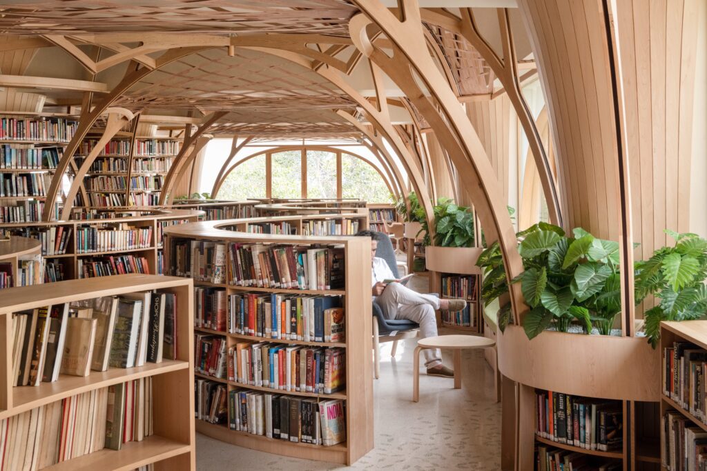 1.2 metres tall free standing bookshelves at FoK Library, Mumbai by Studio Hinge